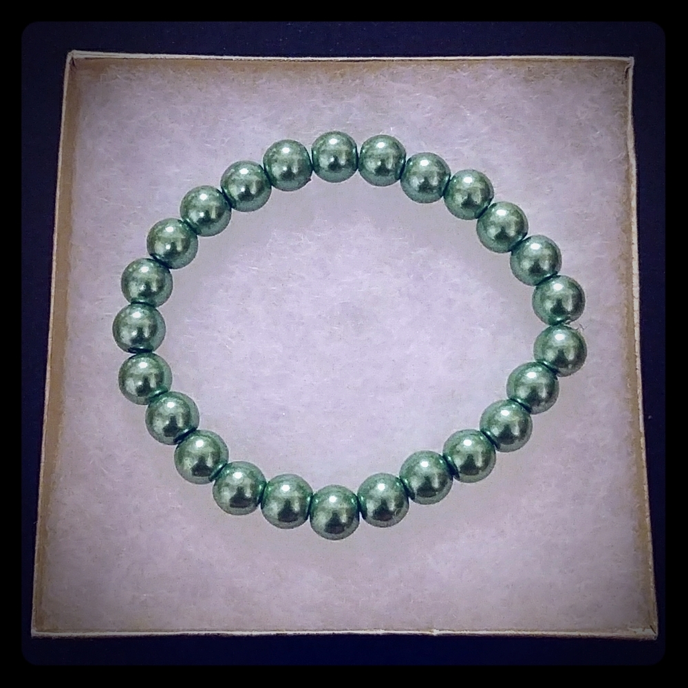 Meadow Pearl Bracelet